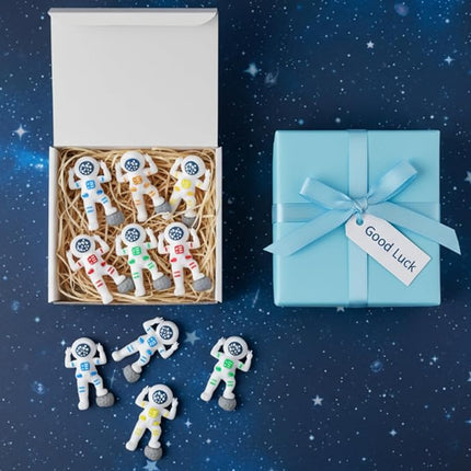 50 Pcs Mini Astronaut Figurines Astronaut Statue Space Toys for Space Cake Topper Kids Gift School Classroom Supplies Prize Piñata Goodie Bag Stuffer DIY Home Shelf Tabletop (Victory Pose)