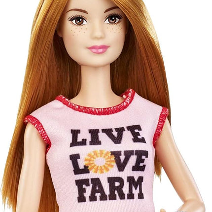 Barbie Chicken Farmer Doll, Red-Haired, and Playset with Henhouse, 3 Chickens, 2 Chicks and More, Career-Themed Toy for 3 to 7 Year Olds (Amazon Exclusive)