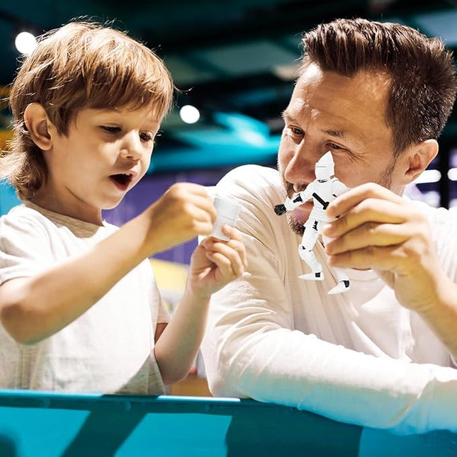 Toyvian 1set Articulated Medieval Knight Action Figure Accessories Poseable Robot Toy for Creative Play Includes Dual Helmets and Hand Styles Desktop Ornament and Shelf Decoration