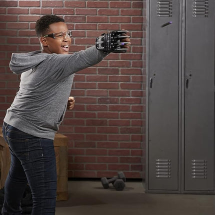 Marvel Nerf Power Moves Black Panther Power Slash Claw, Dart-Launching Toy for Kids Roleplay, 5+ (Amazon Exclusive)