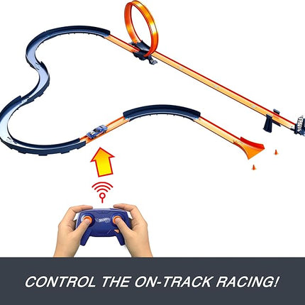 Hot Wheels Toy Car RC Set with 1:64 Scale Remote-Control Vehicle & 30+ Pieces of Race Track to Create Multiple Configurations