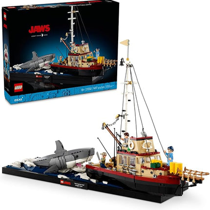 LEGO Ideas Jaws Set - Diorama Kit for Fans of The Classic Movie - Shark Toy - Movie Memorabilia Gift for Adults - Includes Orca Boat and Chief Brody, Hooper and Quint Minifigures - 21350