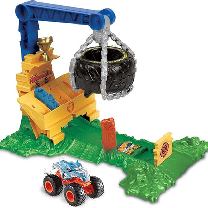 Hot Wheels Monster Trucks Toy Truck & Playset, Rhinomite Chargin’ Challenge Playset with a 1:64 Scale Vehicle & 2 Crushed Cars