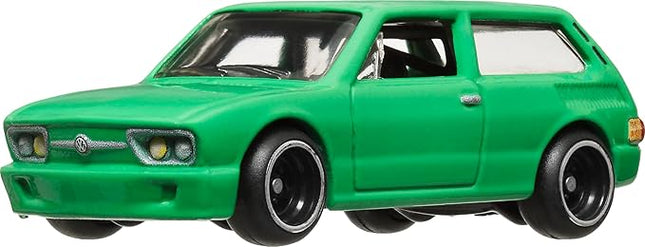 Hot Wheels Premium Car Culture Collectible Toy Car, 1:64 Scale Die-Cast VW Brasilia T9678, World Tour Vehicle with Real Riders Tires