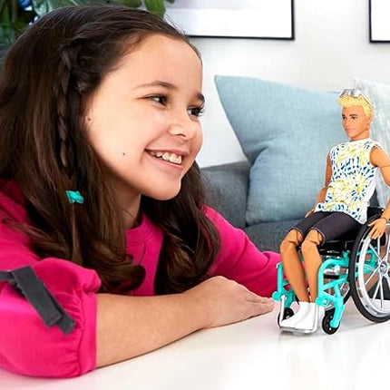 Barbie Ken Fashionistas Doll #167 with Wheelchair & Ramp Wearing Tie-Dye Shirt, Black Shorts, White Sneakers & Sunglasses, Toy for Kids 3 to 8 Years Old