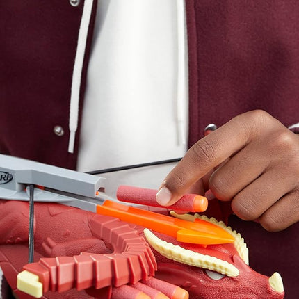 Nerf Dungeons & Dragons Themberchaud Dart Crossbow, 6 Elite Darts, D&D Outdoor Games, Blaster Toys, Ages 8 & Up