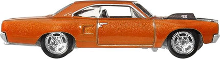 Hot Wheels Cars, Premium Fast & Furious 1:64 Scale Die-Cast Car for Collectors Inspired by Fast & Furious Movie Franchise