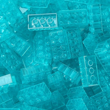 Feleph 320 Pieces Transparent Light Blue 2x4 Bricks Parts Building kit Creative Play Set Blocks Basic Toy Accessories Compatible with 3001 Major Brands