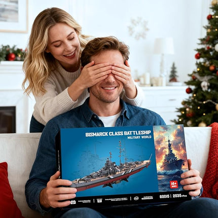 NUTCRACKER World War II Battleship Building Set, German Bismarck Warship Building Blocks Kit for Adults（2535 Pcs） Military Theme Bricks Model Kit for Gifts