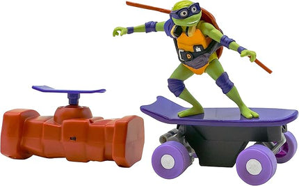 Teenage Mutant Ninja Turtles Toy, Donatello Half Pipe RC Skate Vehicle, Mutant Mayhem Remote Control TMNT Toy for Kids, Ages 3+