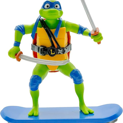 Teenage Mutant Ninja Turtles 5" Sewer Shredders Leonardo Movie Edition, Ages 3+, Pretend Play Toy Figure Playsets, Shred and Battle with TMNT Skate Toy!