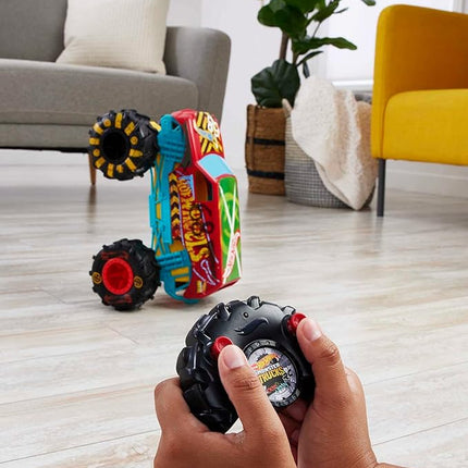 Hot Wheels RC Monster Trucks HW Demo Derby in 1:15 Scale, Remote-Control Toy Truck with Terrain Action Tires