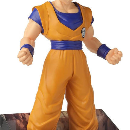 Colossal Warriors - Dragon Ball Super - Super Saiyan Goku 16" Action Figure