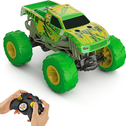 Hot Wheels Monster Trucks RC Toy, Remote-Control 1:15 Scale Gunkster, Glows in The Dark & has Terrain Action Tires with Off-Roading Capability