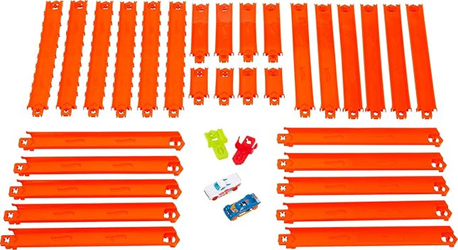 Hot Wheels Toy Car Track Set, Track Creator Deluxe Pack & 2 1:64 Scale Die-Cast Vehicles, 25 Feet of Different Length Speed Snap Track & Connectors (Amazon Exclusive)