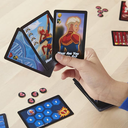 Hasbro Gaming Marvel Mayhem-Card Game, Featuring Super Heroes, Fun Game for Marvel Fans Ages 8+, Fast-Paced, Easy-to-Learn for 2-4 Players