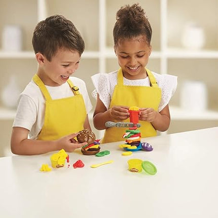 Play-Doh Kitchen Creations Burger and Fries Set with 8 Non-Toxic Colors