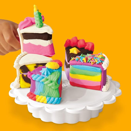 Play-Doh Super Slice Cake Playset, Toy Oven with Play Kitchen Accessories & 11 Modeling Compound Cans, Kids Arts & Crafts, Ages 3+