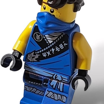 LEGO Minifigure - Legacy Jay Blue Ninja Figurine with Dual Pattern Head Neckerchief and Plastic Katanas from 71735 Ages 8+