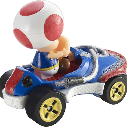 Hot Wheels GBG30 Mario Kart 1:64 Die-Cast Toad with Sneeker Vehicle