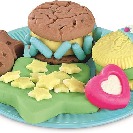 Play-Doh Kitchen Creations Milk and Cookies Set with 6 Non-Toxic Colors Including Play-Doh Confetti