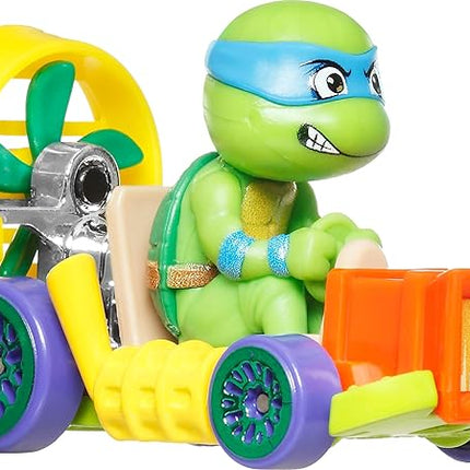 Hot Wheels RacerVerse, Set of 4 Die-Cars 1:64 Scale Toy Cars Optimized for Driving on Tracks with Pop Culture Characters as Drivers