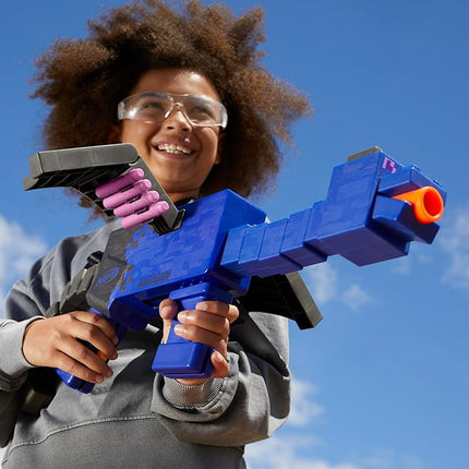Nerf Minecraft Ender Dragon Blaster, 4-Dart Internal Clip, 12 Elite Foam Darts, Design Inspired by Minecraft Mob in The Game