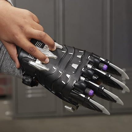 Marvel Nerf Power Moves Black Panther Power Slash Claw, Dart-Launching Toy for Kids Roleplay, 5+ (Amazon Exclusive)