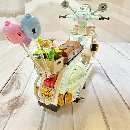 HOUXIPUPY Mini-Motorcyle Vespa-Model Building Blocks Set- Technic Vehicle Vespa Construction Building Blocks Collection Set 673 PCS for Teen and Adults