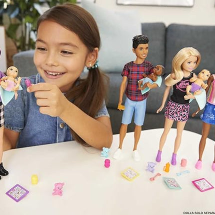 Barbie Skipper Babysitters, Inc Set with 9-in Brunette Skipper Doll, Baby Doll & 4 Storytelling Pieces for 3 to 7 Year Olds