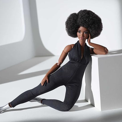 Barbie Signature Looks Doll (Curvy, Brunette) Fully Posable Fashion Doll Wearing Black Jumpsuit, Gift for Collectors