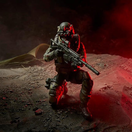 G.I. Joe Classified Series 60th Anniversary Action Pilot - Halo (High Altitude Low Opening) Jumper, 6 Inch Action Figure with Parachute & 18 Accessories