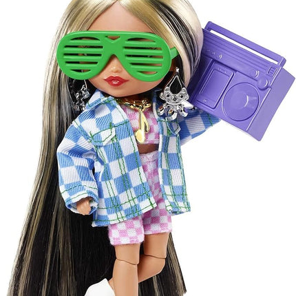 Barbie Extra Minis Doll #2 (5.5 in) Wearing Checkered 2-Piece Fashion & Jacket, with Doll Stand & Accessories Including Shutter Sunglasses and Boombox, Gift for Kids 3 Years Old & Up