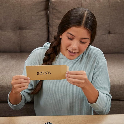 Hasbro Gaming Clue Board Game Sabotage on The High Seas, Escape Room Game, Murder Mystery Games, 1-6 Players, 10+ (Amazon Exclusive)