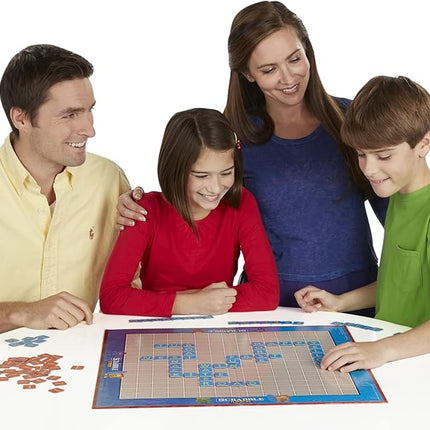 Hasbro Gaming Scrabble Junior Board Game | 2-4 Players | Family Educational Word Games for Kids | Back to School Gifts for Classroom | Ages 5+