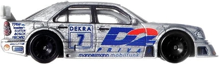 Hot Wheels Car Culture Circuit Legend, Premium 1:64 Scale Die-Cast 1994 AMG Mercedes C-Class DTM Touring Car, Collectable Vehicle