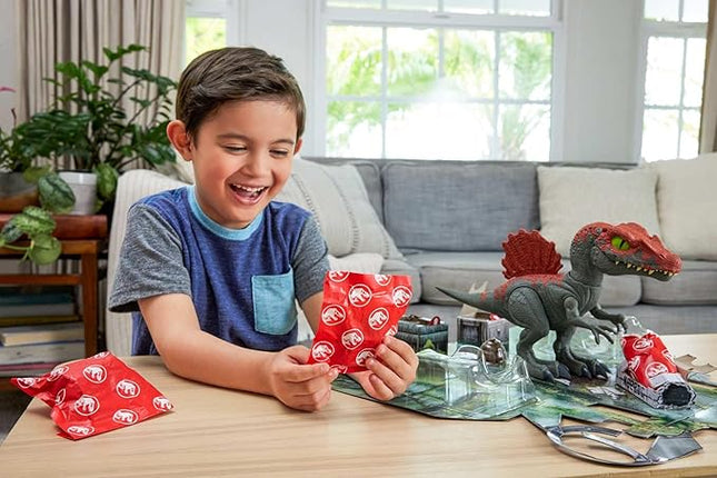 Mattel Jurassic World Crushivores Mini Dinosaur Figure & Accessories, Cage Crasher Spinosaurus Unboxing Toy with Surprises Including Sand, Gel & Dough