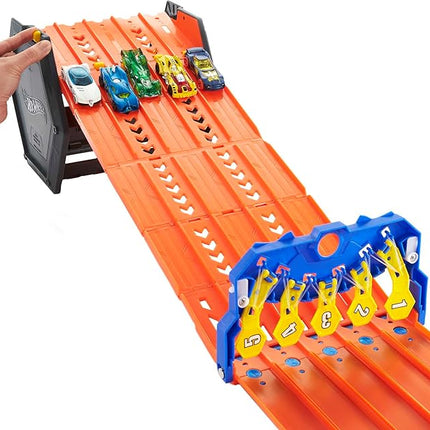 Hot Wheels Track Builder Action, Roll Out Raceway, Track Set with 5 Lane Racetrack and Toy Storage Bucket, Includes 1 Toy Car, Toys for Ages 4 to 10, One Pack, HGK41