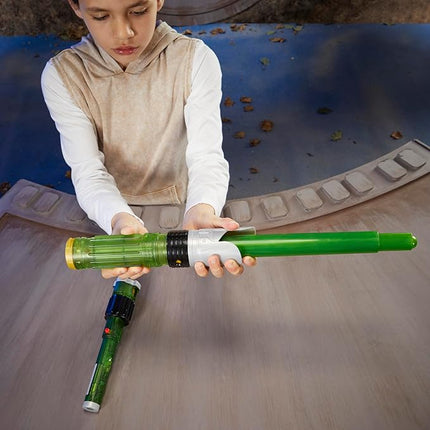 STAR WARS Lightsaber Forge Kyber Core Sabine Wren, Officially Licensed Green Customizable Electronic Lightsaber, Toys for 4 Year Old Boys and Girls