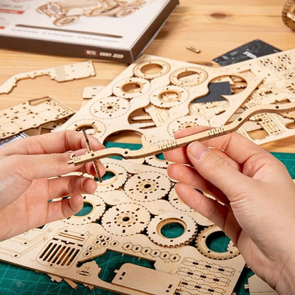 ROKR Model Car Kits Wooden 3D Puzzles Model Building Kits for Adults-Educational Brain Teaser Assembly Model for Adults to Build, Desk Decor/DIY Hobbies for Teens&Kids (Jeep Wrangler/7.5 * 4 * 3.5)