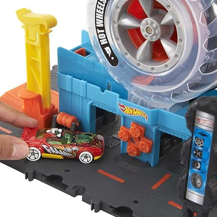 Hot Wheels City Super Twist Tire Shop Playset, Spin The Key to Make Cars Travel Through The Tires, Includes 1 Car, Gift for Kids 4 to 8 Years Old (Amazon Exclusive)