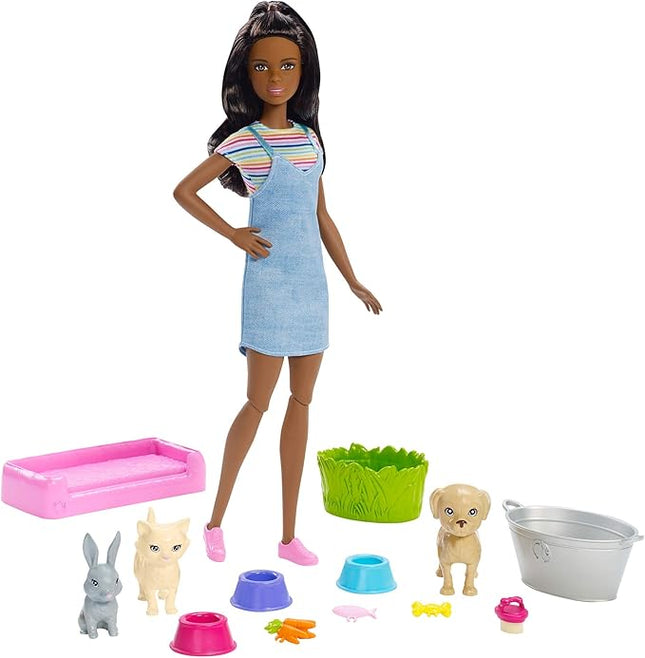 Barbie Play ‘n’ Wash Pets Playset with Brunette Doll, 3 Color-Change Animals (a Puppy, Kitten and Bunny) and 10 Pet and Grooming Accessories, Gift for 3 to 7 Year Olds