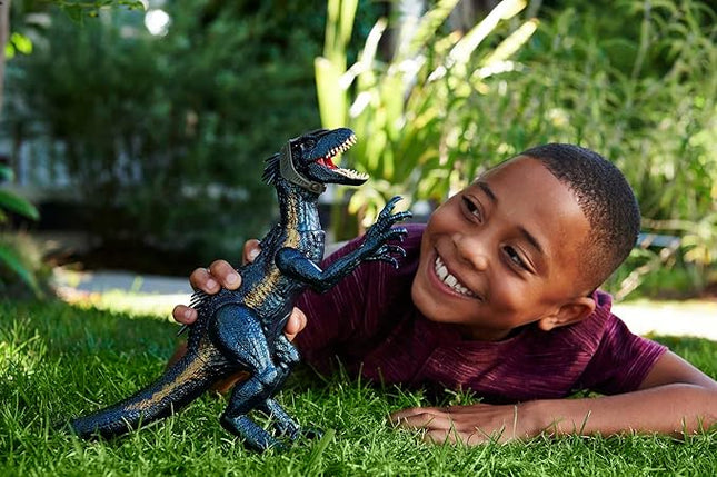 Mattel Jurassic World Dinosaur Figure Indoraptor Track N Attack with Tracking Gear & 3 Attack Features, Toy Gift with Physical & Digital Play