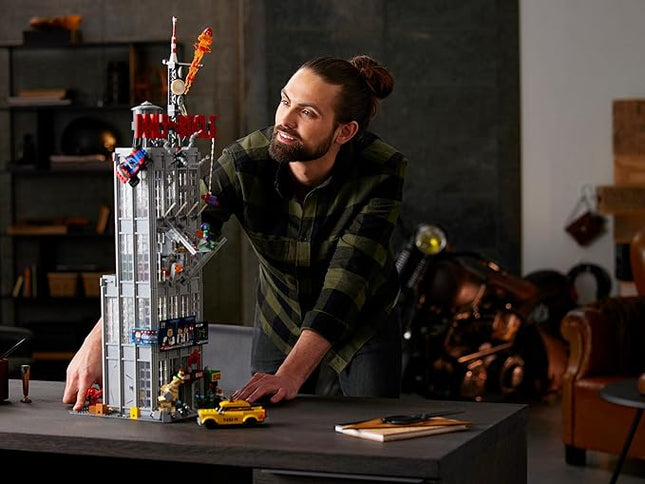 LEGO Marvel Spider-Man Daily Bugle Building Sets for Adults - Display as Office or Bookshelf Decor - Gifts for Men & Women Fans - 25 Minifigures - 76178