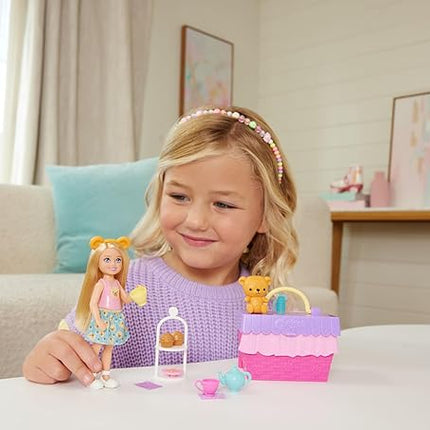 Barbie Family & Friends Club Chelsea Pop-Up Tea Party Playset with Blonde Small Doll, Transforming Picnic Basket & 10+ Accessories