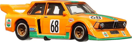 Hot Wheels Premium Car Culture Collectible Toy Car, 1:64 Scale Die-Cast BMW320 Gp5, Race Day Vehicle with Real Riders Tires