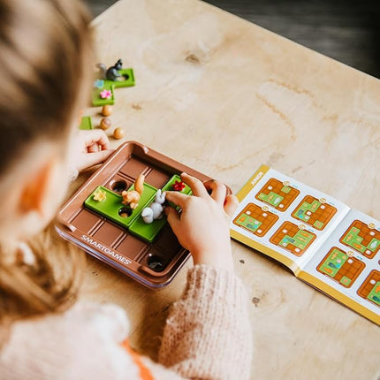 SmartGames Squirrels Go Nuts Sliding Logic Travel Puzzle Game with 60 Challenges for Kids Ages 6+