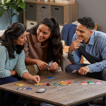 Hasbro Gaming Clue Board Game Robbery at The Museum, Escape Room Game, Murder Mystery Games, 1-6 Players, 10+ (Amazon Exclusive)