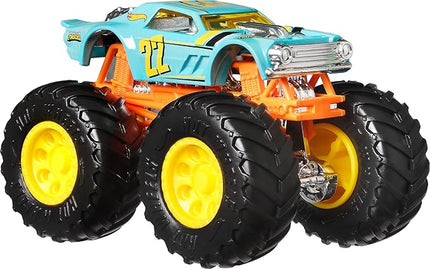 Hot Wheels Monster Trucks, 1:64 Scale Monster Trucks Toy Trucks, Set of 4, Giant Wheels, Favorite Characters and Cool Designs