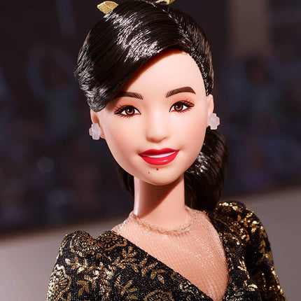 Barbie Inspiring Women Doll, Kristi Yamaguchi Collectible in 1992 Winter Olympics Costume, Sparkly Black and Gold Leotard and White Skates